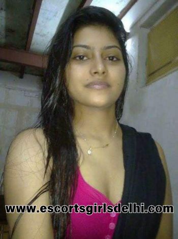 Hot Delhi Escorts 